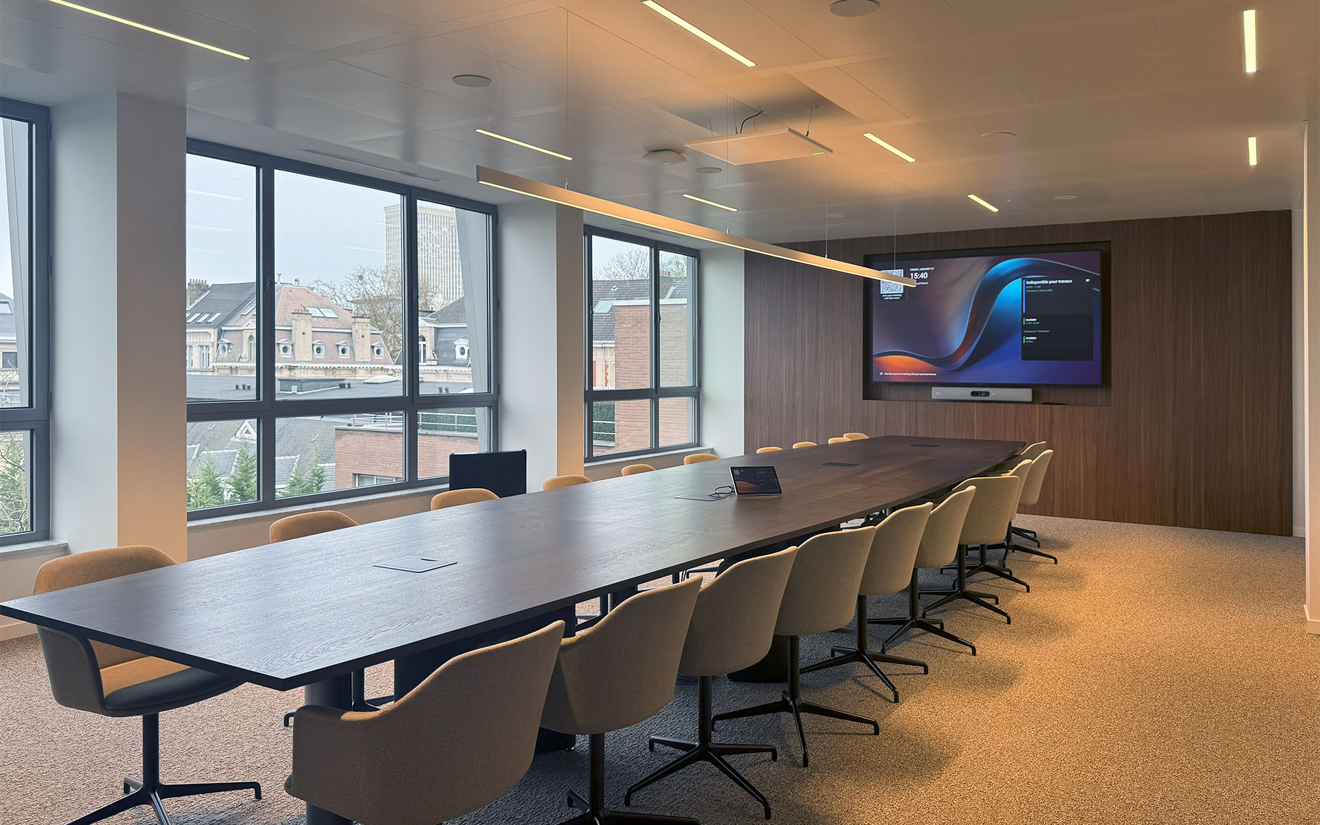 Sala del Consejo – 16 personas