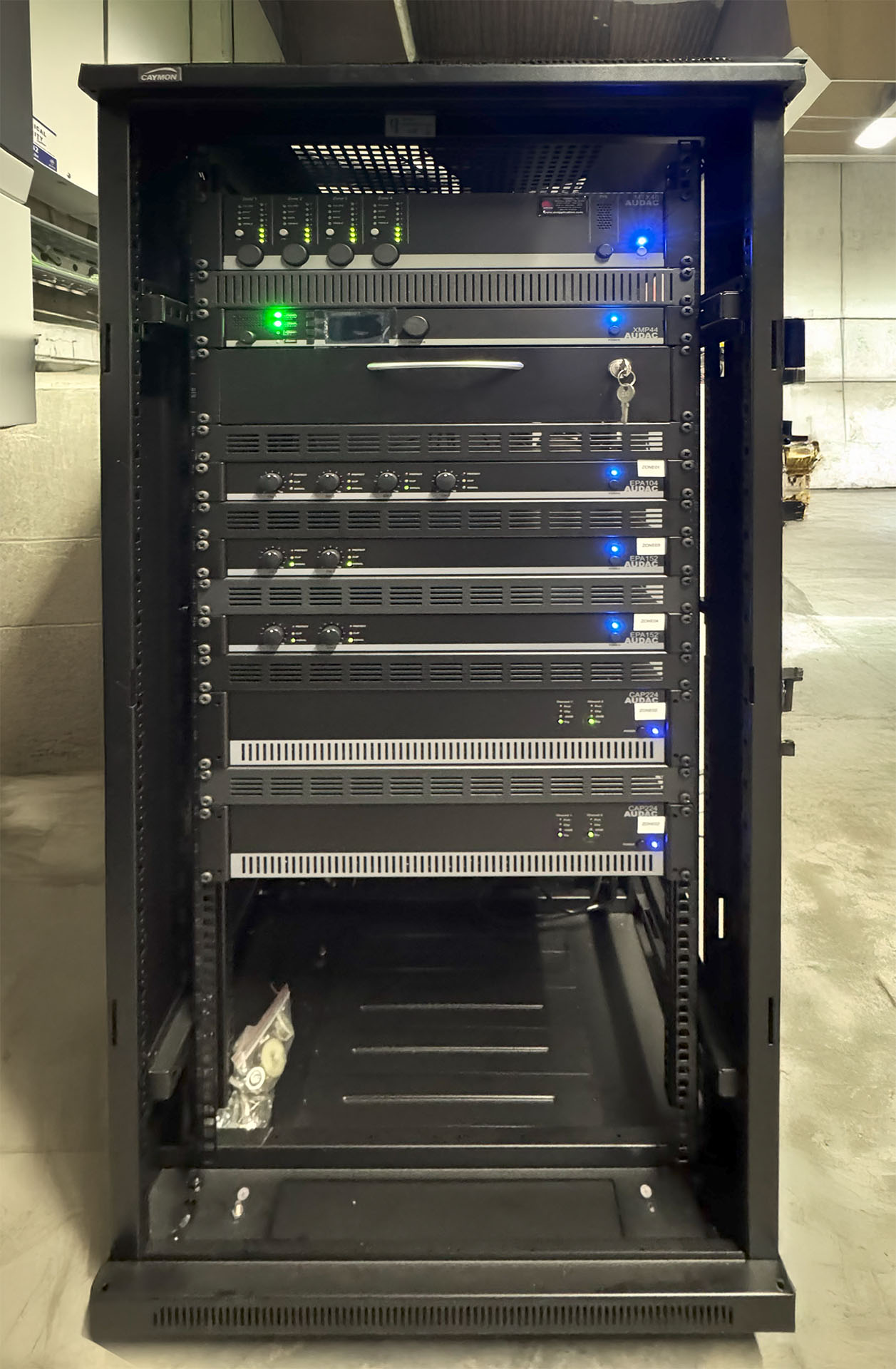 Sala del Consejo – 16 personas