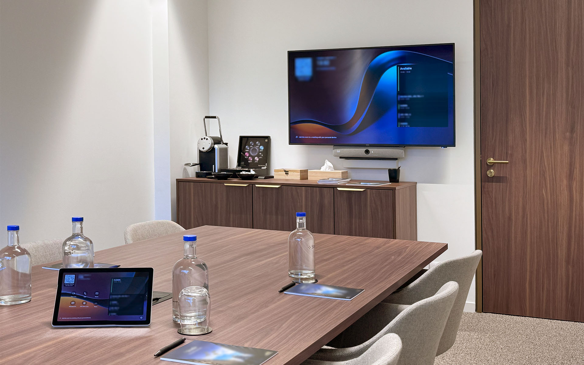 Sala del Consejo – 16 personas