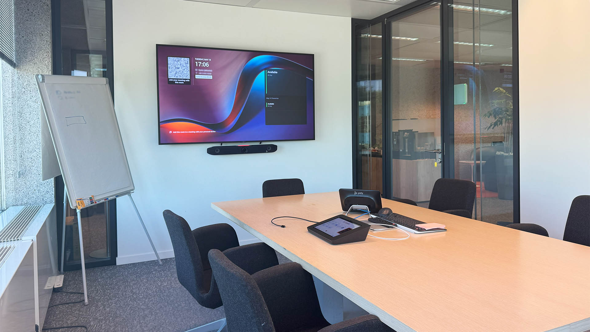 Sala del Consejo – 16 personas